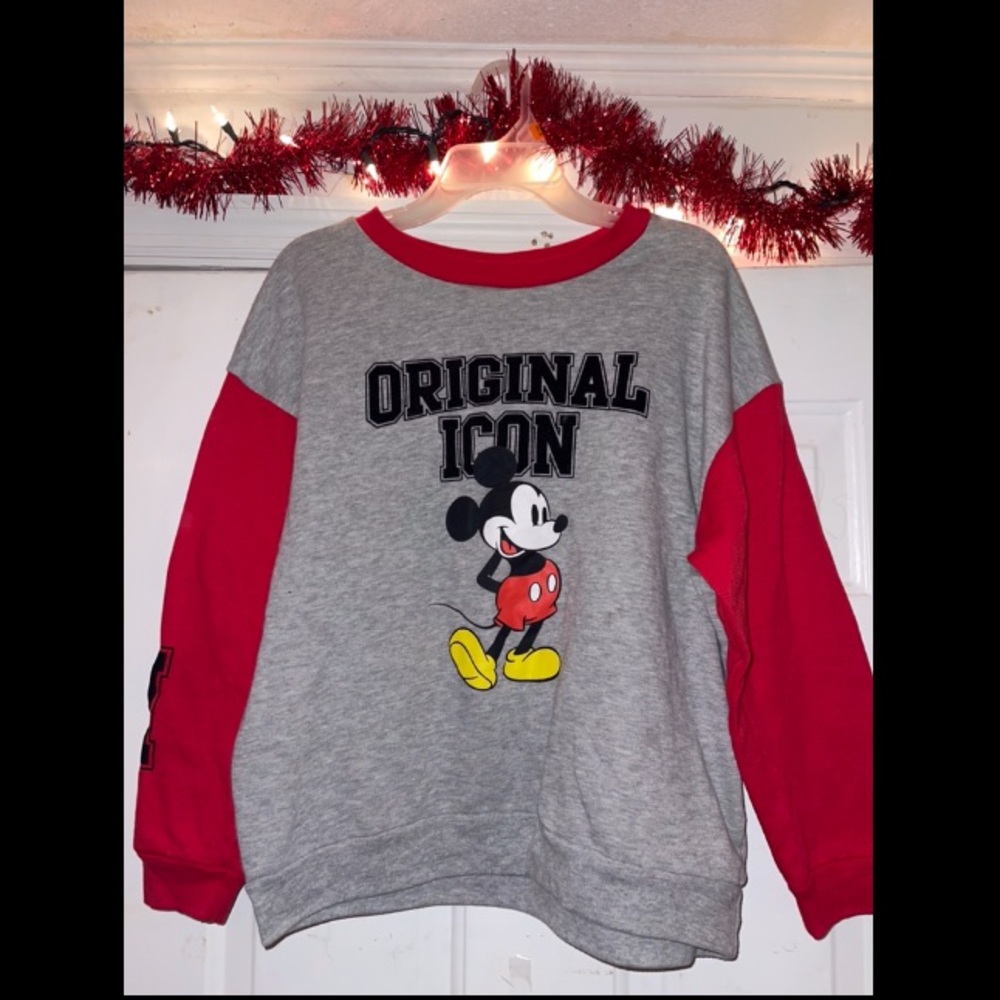 Mickey Mouse sweater